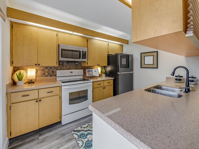 6306 63rd Way, West Palm Beach, FL 33409