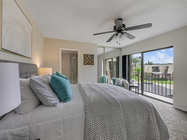 6306 63rd Way, West Palm Beach, FL 33409