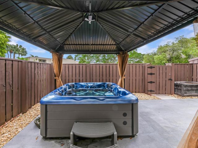 6306 63rd Way, West Palm Beach, FL 33409