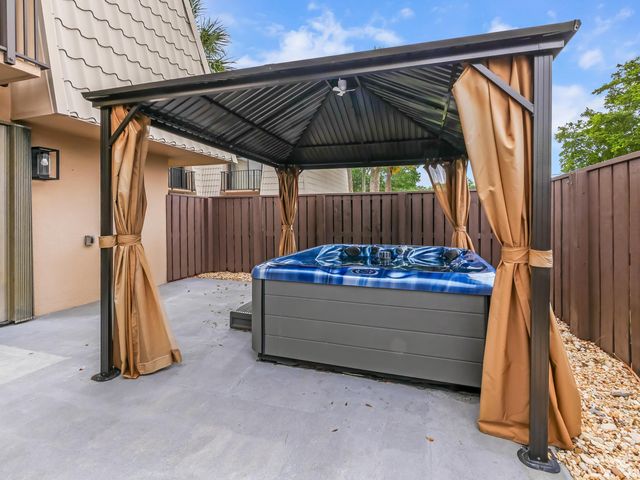 6306 63rd Way, West Palm Beach, FL 33409