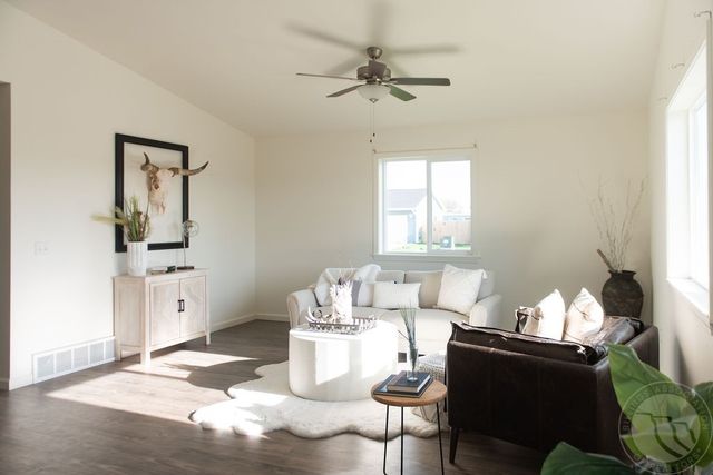 1518 Ping CIRCLE, Billings, MT 59105