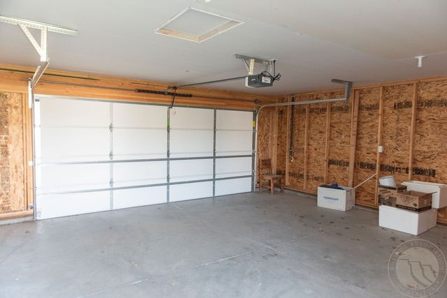 1518 Ping CIRCLE, Billings, MT 59105