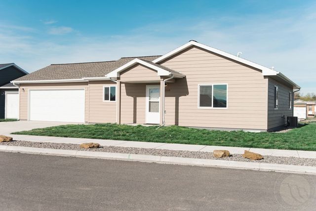 1518 Ping CIRCLE, Billings, MT 59105