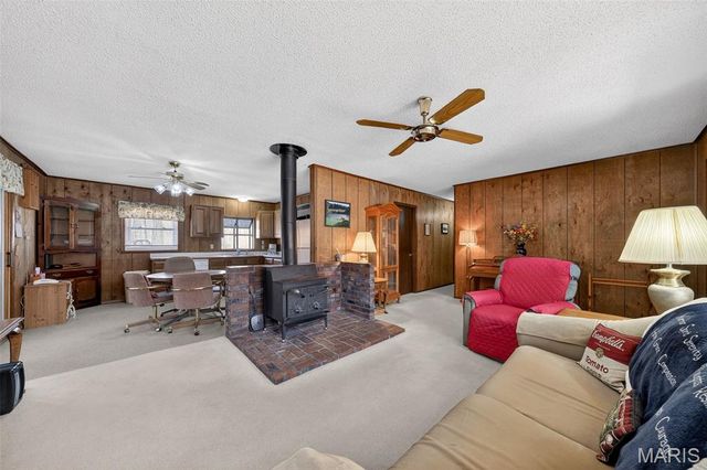 1403 Highway J, Wright City, MO 63390