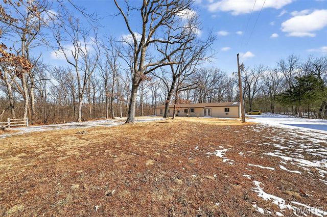 1403 Highway J, Wright City, MO 63390