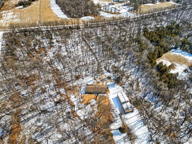 1403 Highway J, Wright City, MO 63390