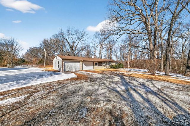 1403 Highway J, Wright City, MO 63390