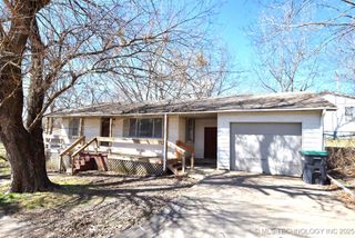 215 S Maple Avenue, Tahlequah, OK 74464