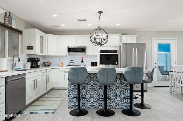 2530 N 68th Place, Scottsdale, AZ 85257