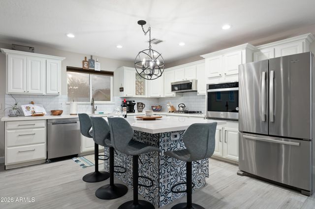 2530 N 68th Place, Scottsdale, AZ 85257