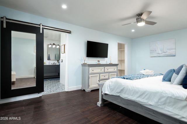 2530 N 68th Place, Scottsdale, AZ 85257