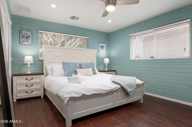 2530 N 68th Place, Scottsdale, AZ 85257