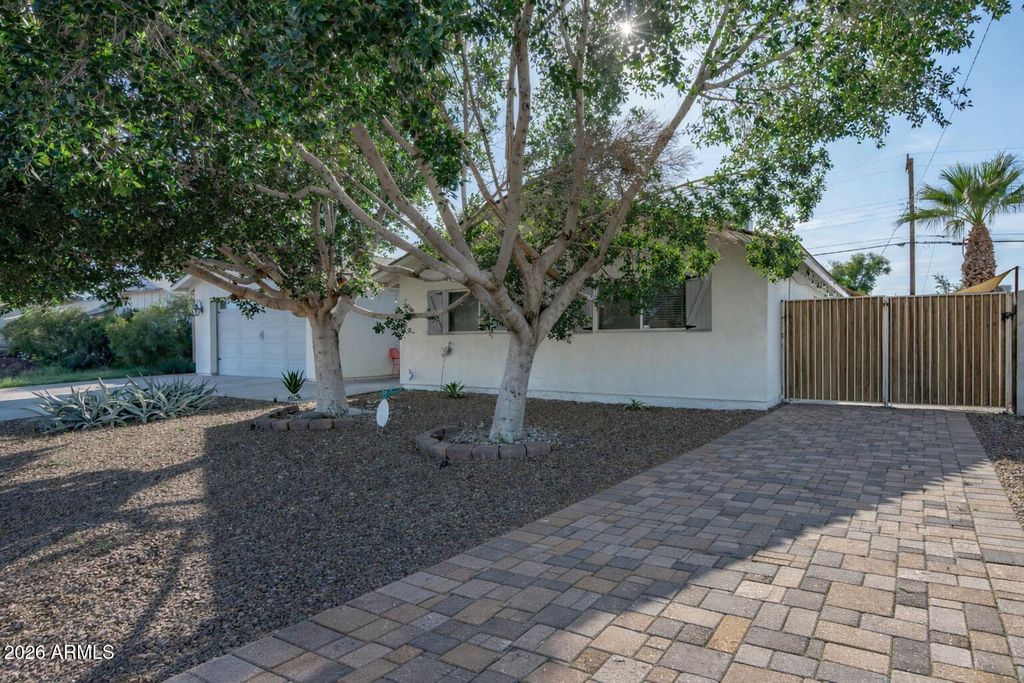Image 62 of property listing at 2530 N 68th Place, Scottsdale, AZ 85257