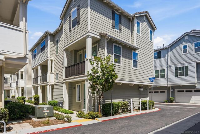 510 Finch Ln, Imperial Beach, CA 91932