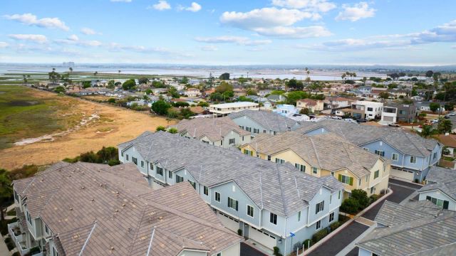 510 Finch Ln, Imperial Beach, CA 91932