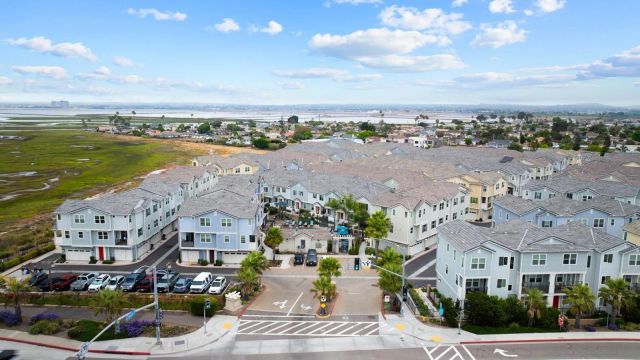 510 Finch Ln, Imperial Beach, CA 91932