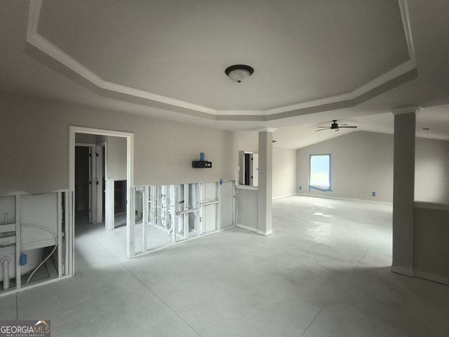 685 S Jeff Davis Drive, Fayetteville, GA 30215