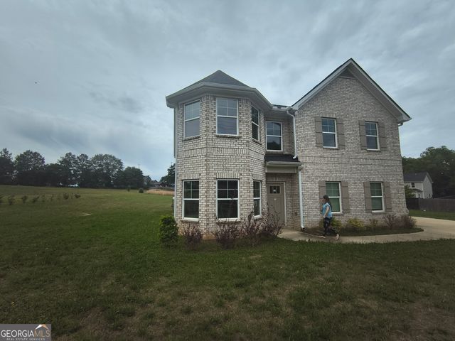 685 S Jeff Davis Drive, Fayetteville, GA 30215