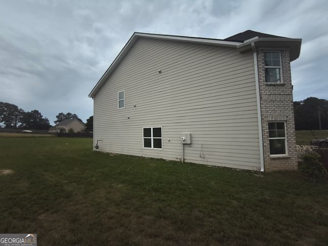 685 S Jeff Davis Drive, Fayetteville, GA 30215
