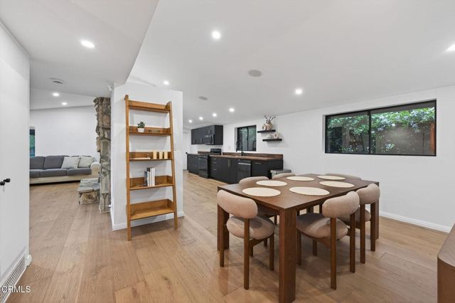 22261 Ybarra Road, Woodland Hills, CA 91364