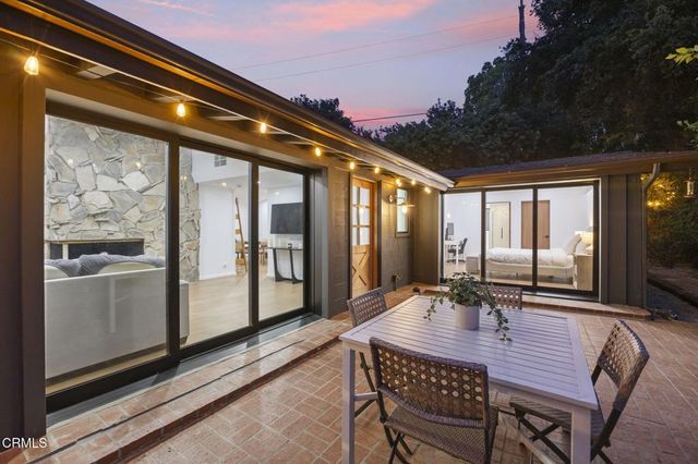 22261 Ybarra Road, Woodland Hills, CA 91364