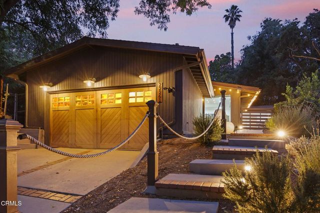 22261 Ybarra Road, Woodland Hills, CA 91364