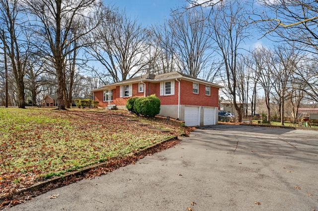 5135 Cochran Drive, Nashville, TN 37220