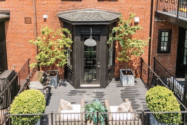795 E 4th St, Boston, MA 02127