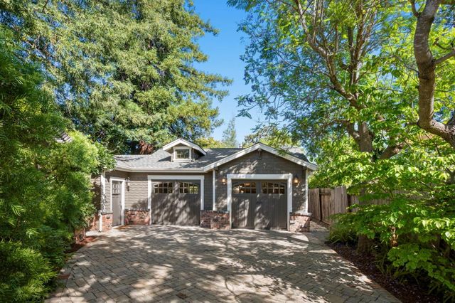 445 Arlington Road, Redwood City, CA 94062
