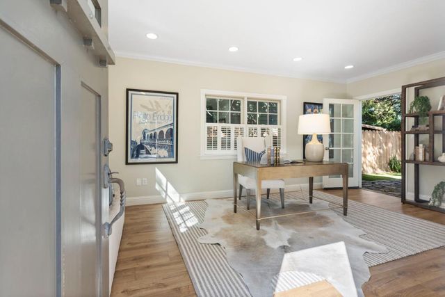 445 Arlington Road, Redwood City, CA 94062