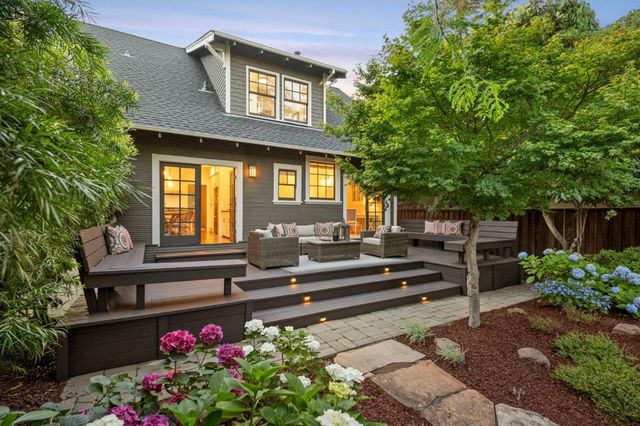 445 Arlington Road, Redwood City, CA 94062