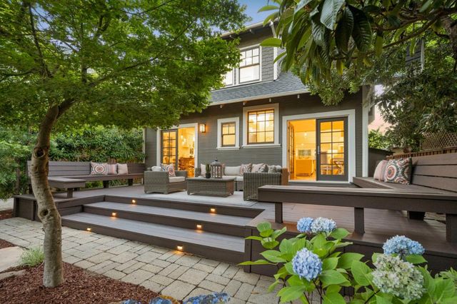 445 Arlington Road, Redwood City, CA 94062