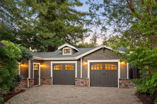 445 Arlington Road, Redwood City, CA 94062