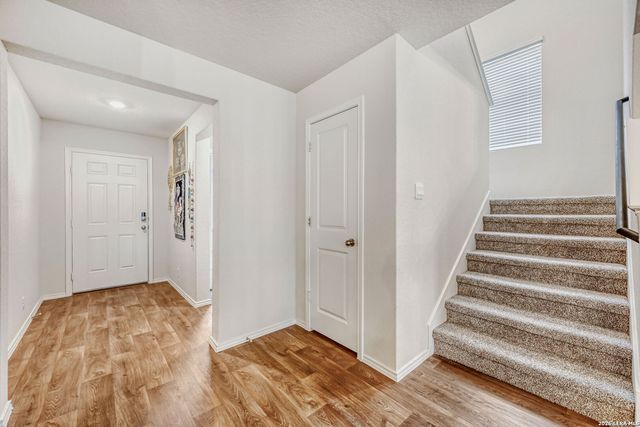 1222 Barn Swallow Way, San Antonio, TX 78253