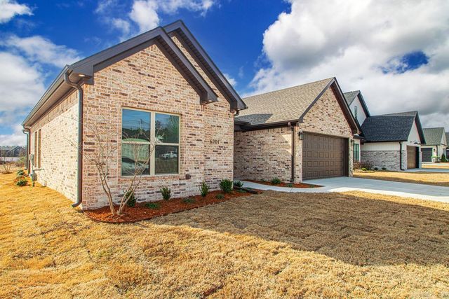 6201 Creekwater Drive, Bryant, AR 72002