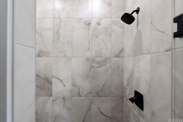 6201 Creekwater Drive, Bryant, AR 72002