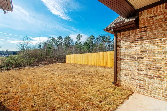 6201 Creekwater Drive, Bryant, AR 72002