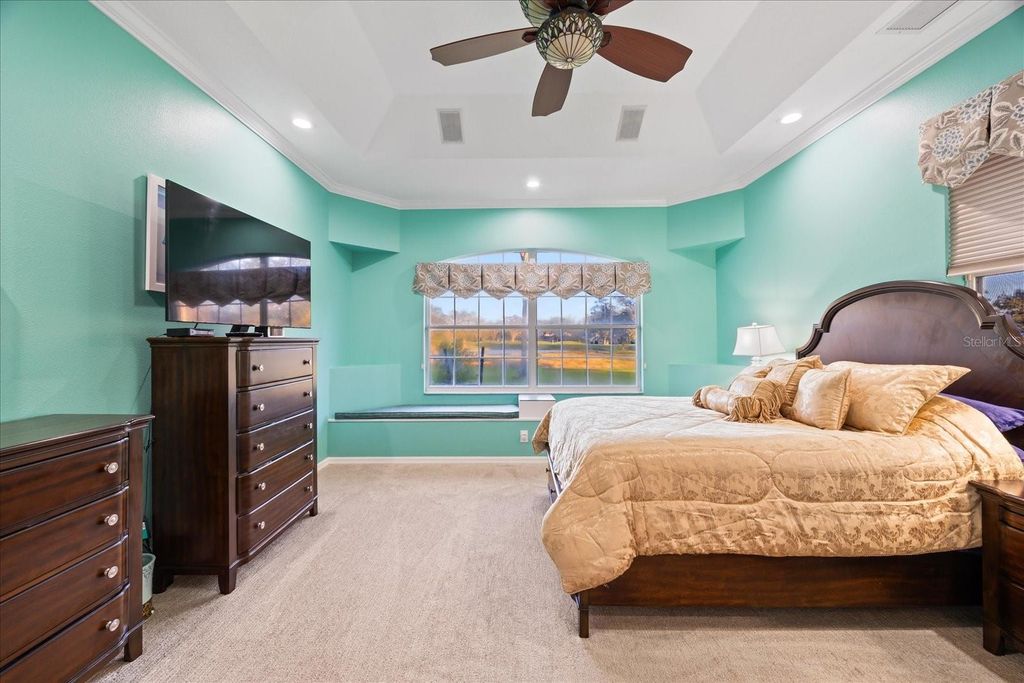 6107 GLEN ABBEY LANE