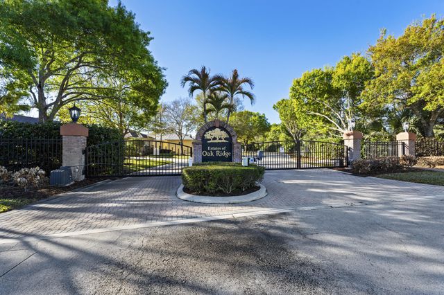 768 SW Whisper Ridge Trail, Palm City, FL 34990