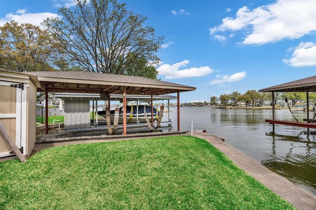 1228 Waterview Road, Granbury, TX 76048