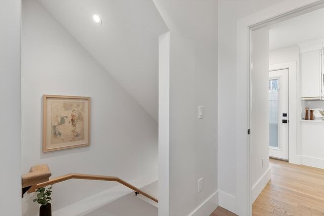 7 Bennett St 1, Medford, MA 02155