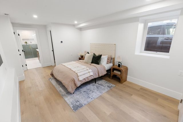 7 Bennett St 1, Medford, MA 02155