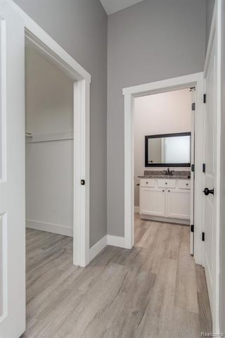 2455 Crumb Road, Walled Lake, MI 48390