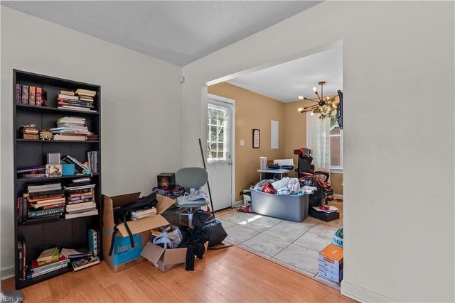 2135 English AVE, Chesapeake, VA 23320
