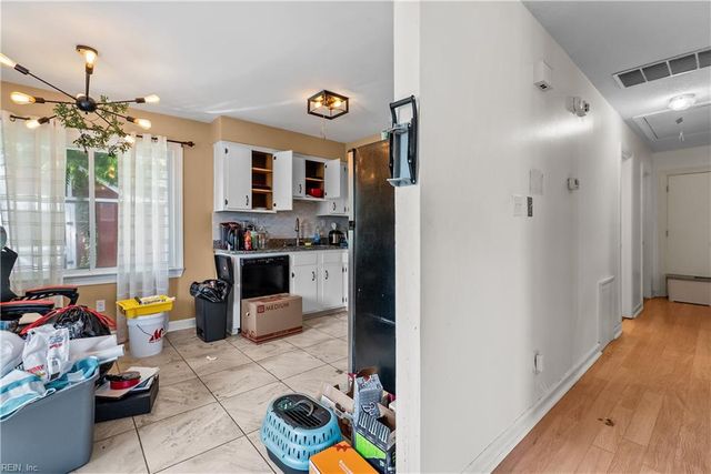 2135 English AVE, Chesapeake, VA 23320