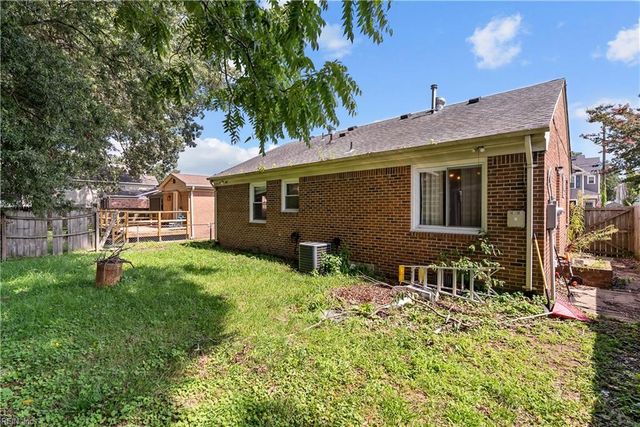 2135 English AVE, Chesapeake, VA 23320