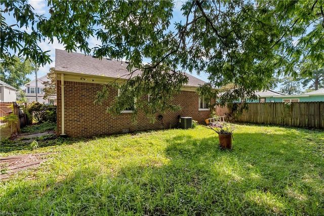 2135 English AVE, Chesapeake, VA 23320