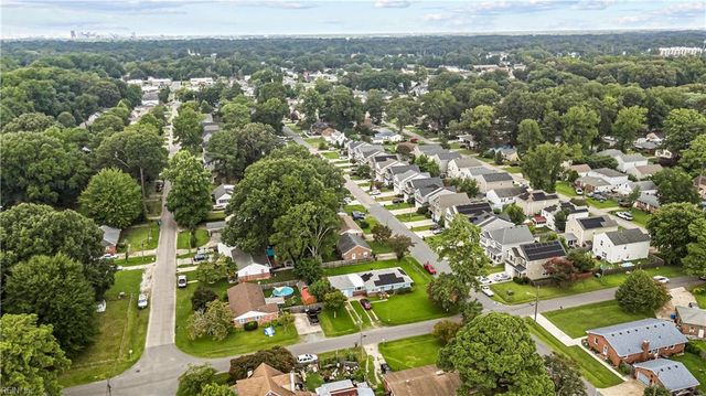 2135 English AVE, Chesapeake, VA 23320