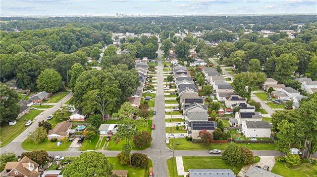 2135 English AVE, Chesapeake, VA 23320