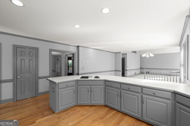 3520 Lester Court SW, Lilburn, GA 30047